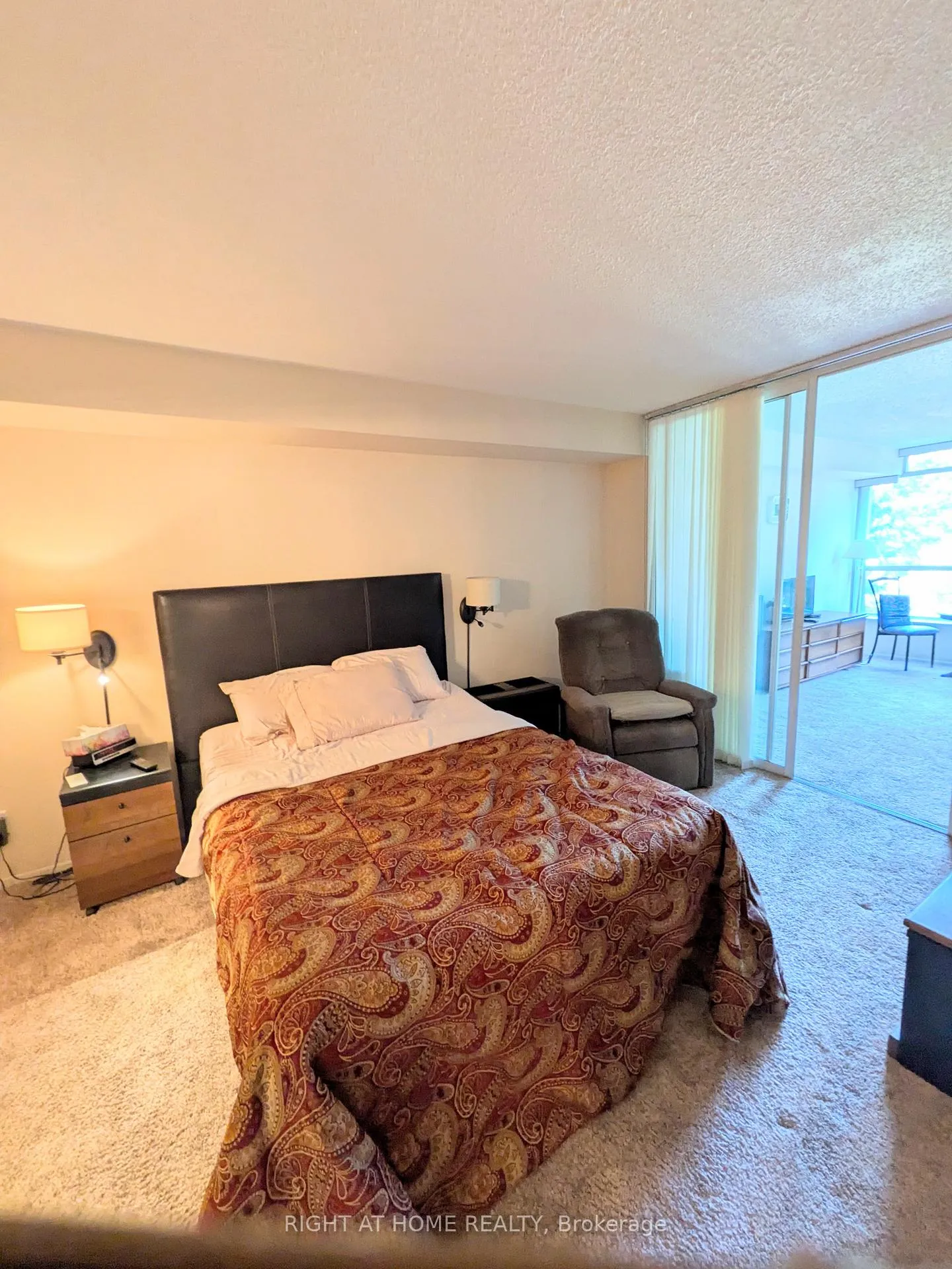 Photo 10 of Unit 226, 1880 Valley Farm Road, Pickering, Town Centre — HOMEH