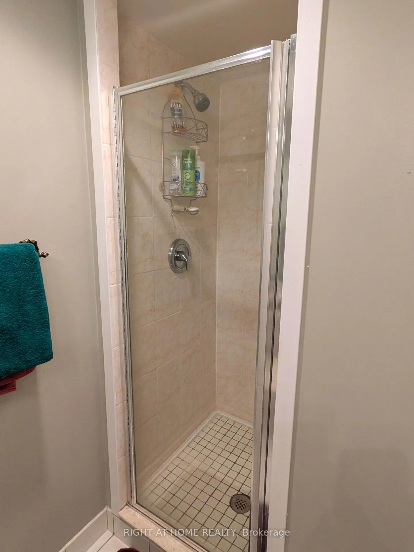 Photo 21 of Unit 226, 1880 Valley Farm Road, Pickering, Town Centre — HOMEH