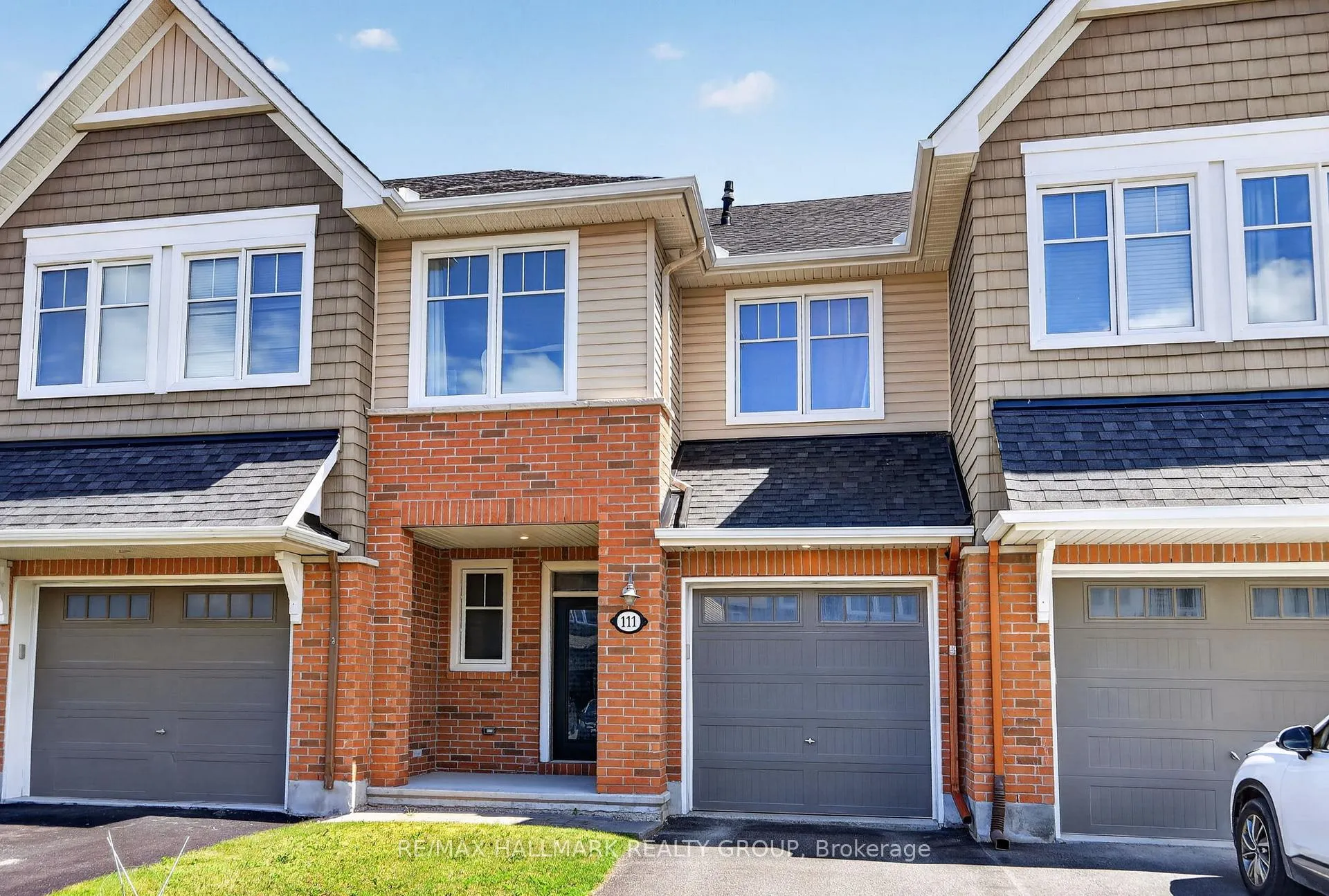 Photo 1 of 111 Eric Maloney Way, Ottawa, Blossom Park/Kemp Park/Findlay Creek — HOMEH