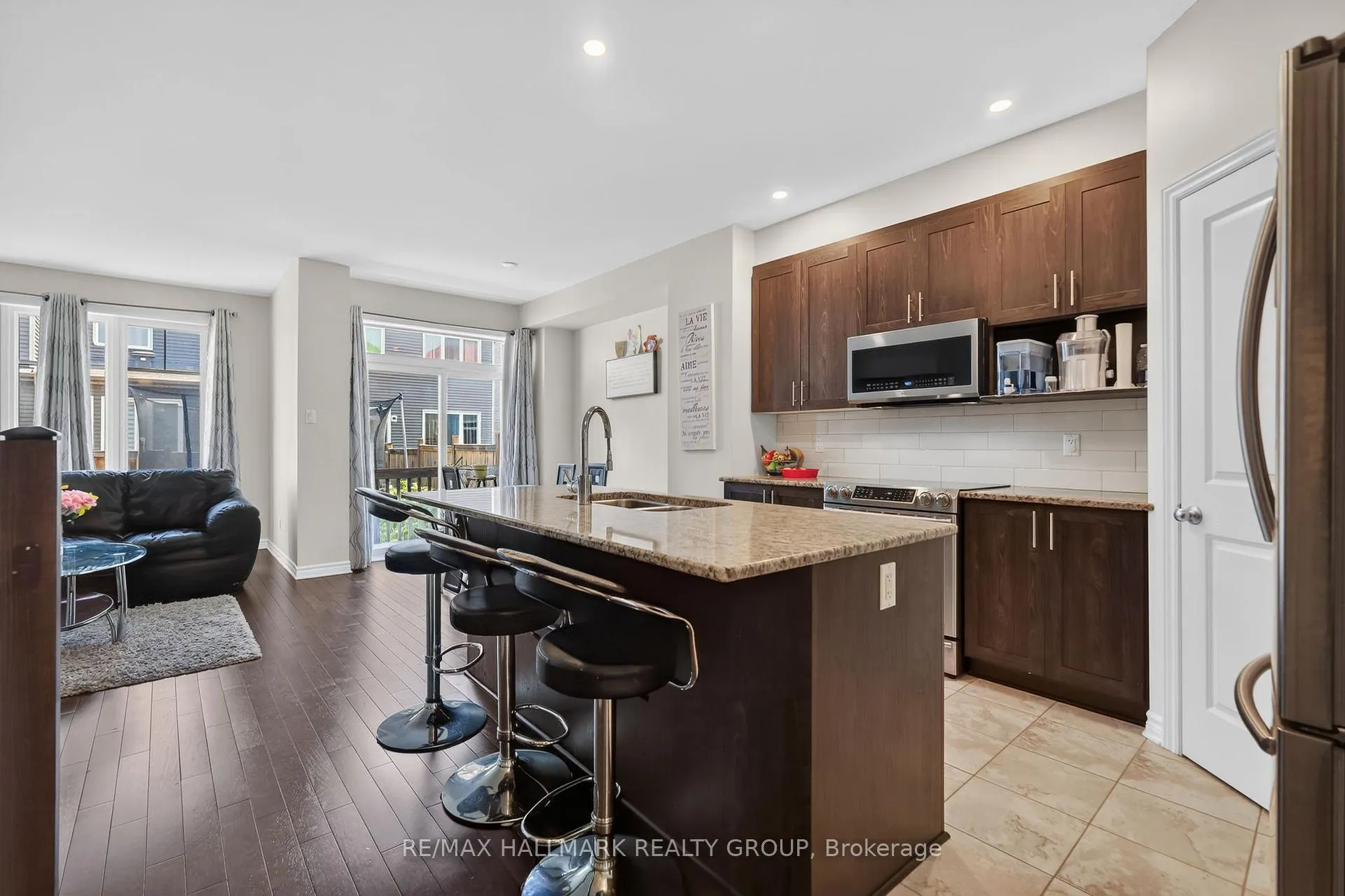 Photo 8 of 111 Eric Maloney Way, Ottawa, Blossom Park/Kemp Park/Findlay Creek — HOMEH