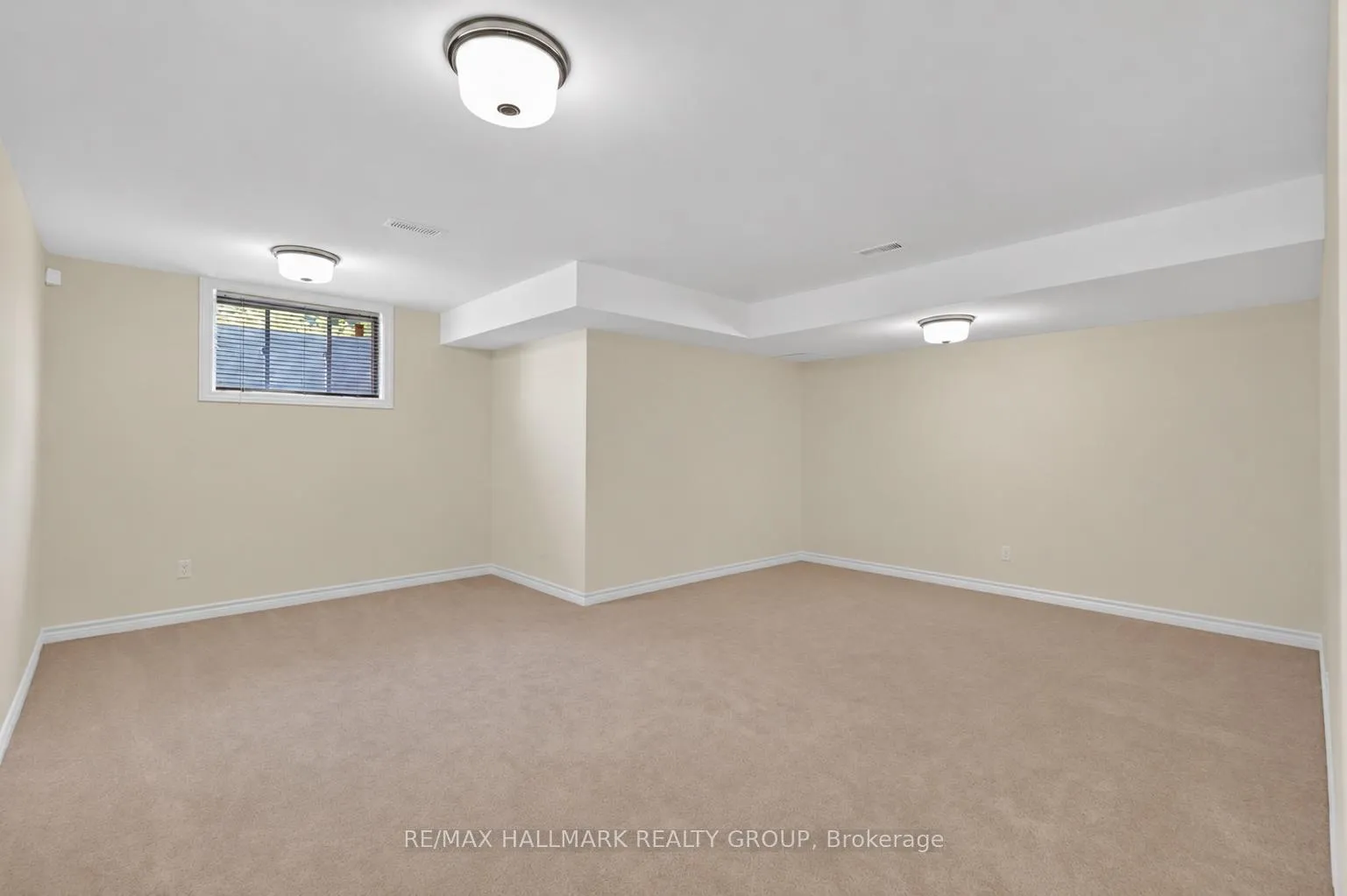 Photo 30 of 111 Eric Maloney Way, Ottawa, Blossom Park/Kemp Park/Findlay Creek — HOMEH