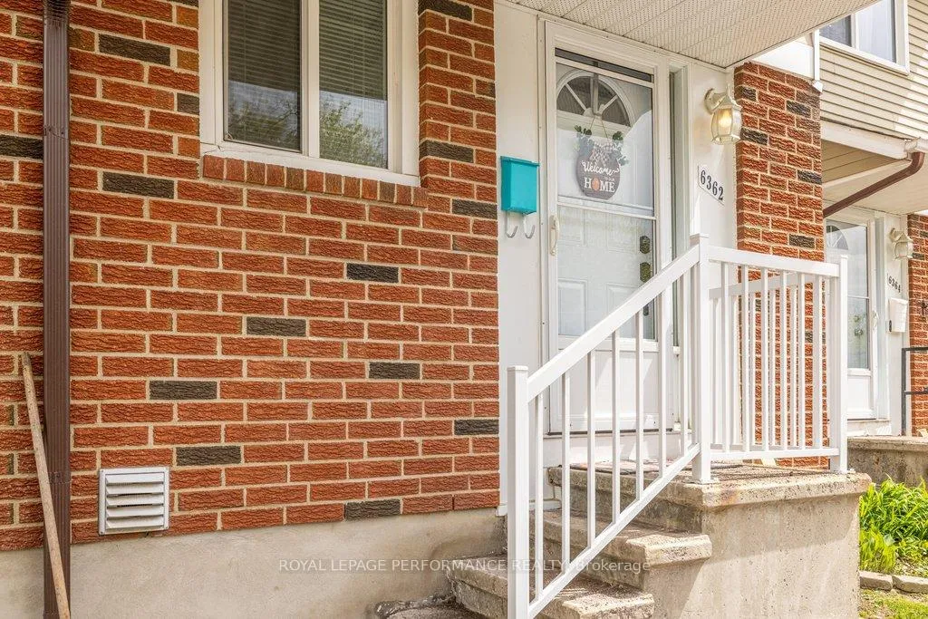 Photo 3 of 6362 Bilberry Drive, Ottawa, Orleans Wood — HOMEH