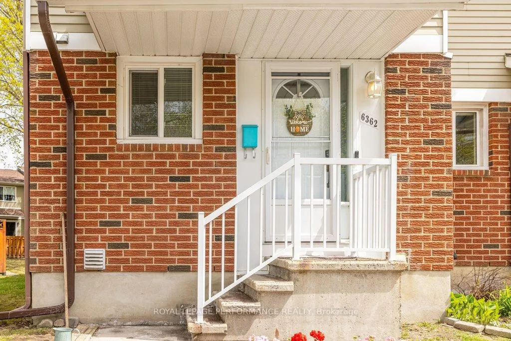 Photo 4 of 6362 Bilberry Drive, Ottawa, Orleans Wood — HOMEH