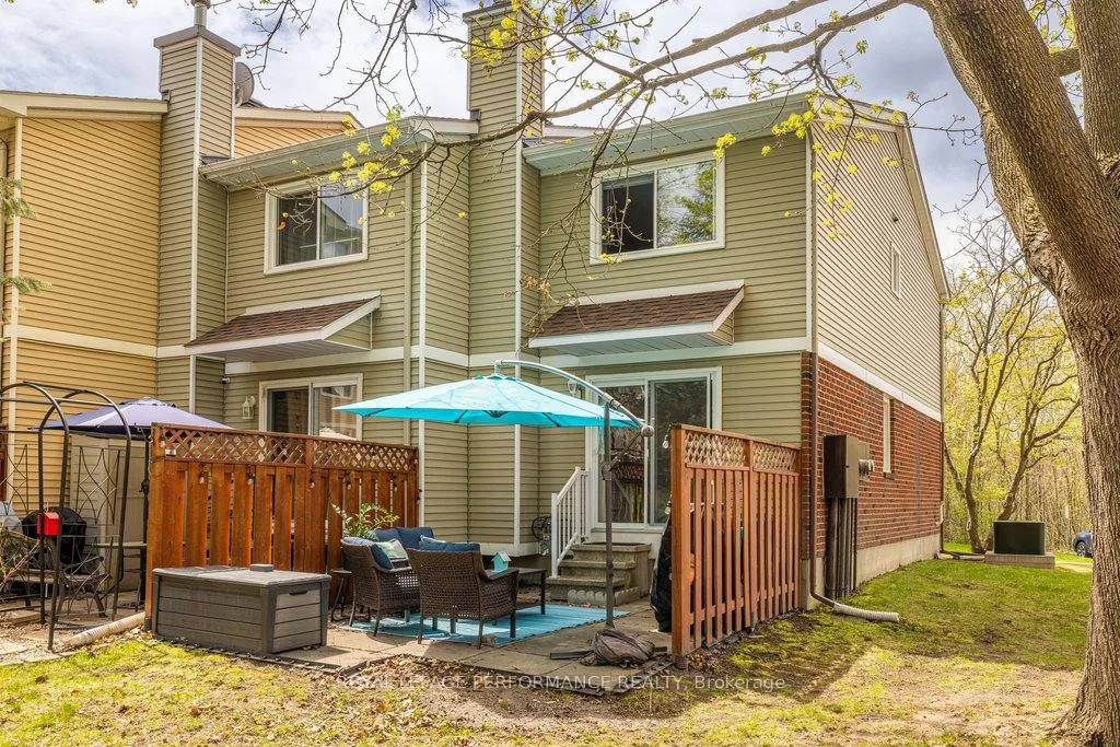 Photo 40 of 6362 Bilberry Drive, Ottawa, Orleans Wood — HOMEH