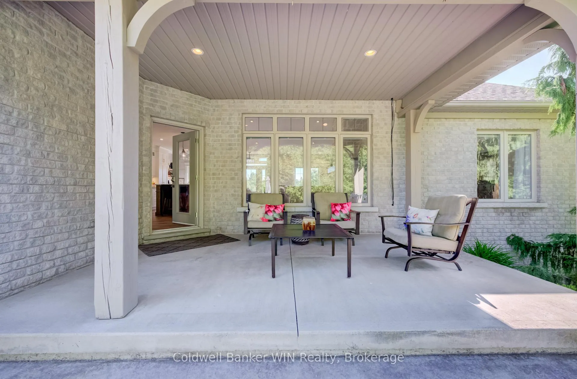 Photo 16 of 9490 Wellington Road 6, Minto — HOMEH