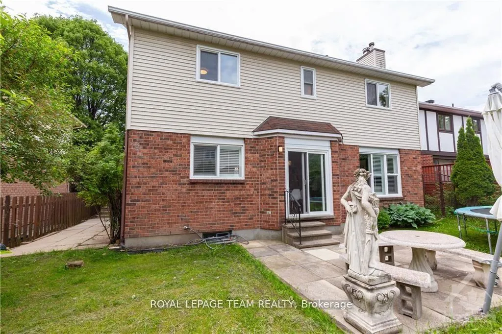 Photo 21 of 34 Constable Street, Ottawa, Barrhaven - Cedargrove/Fraserdale — HOMEH
