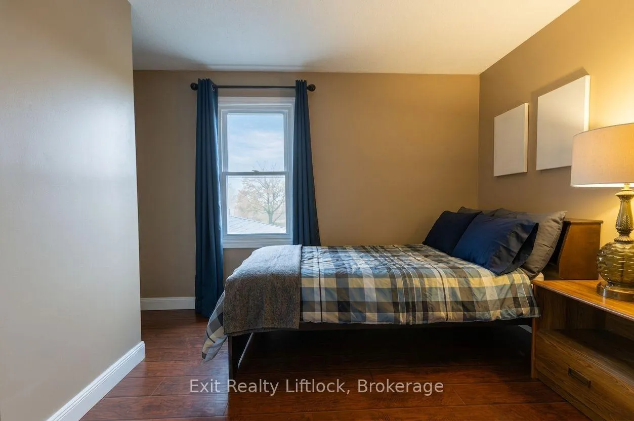 Photo 14 of 84 Hillhurst Crescent, Clarington, Courtice — HOMEH