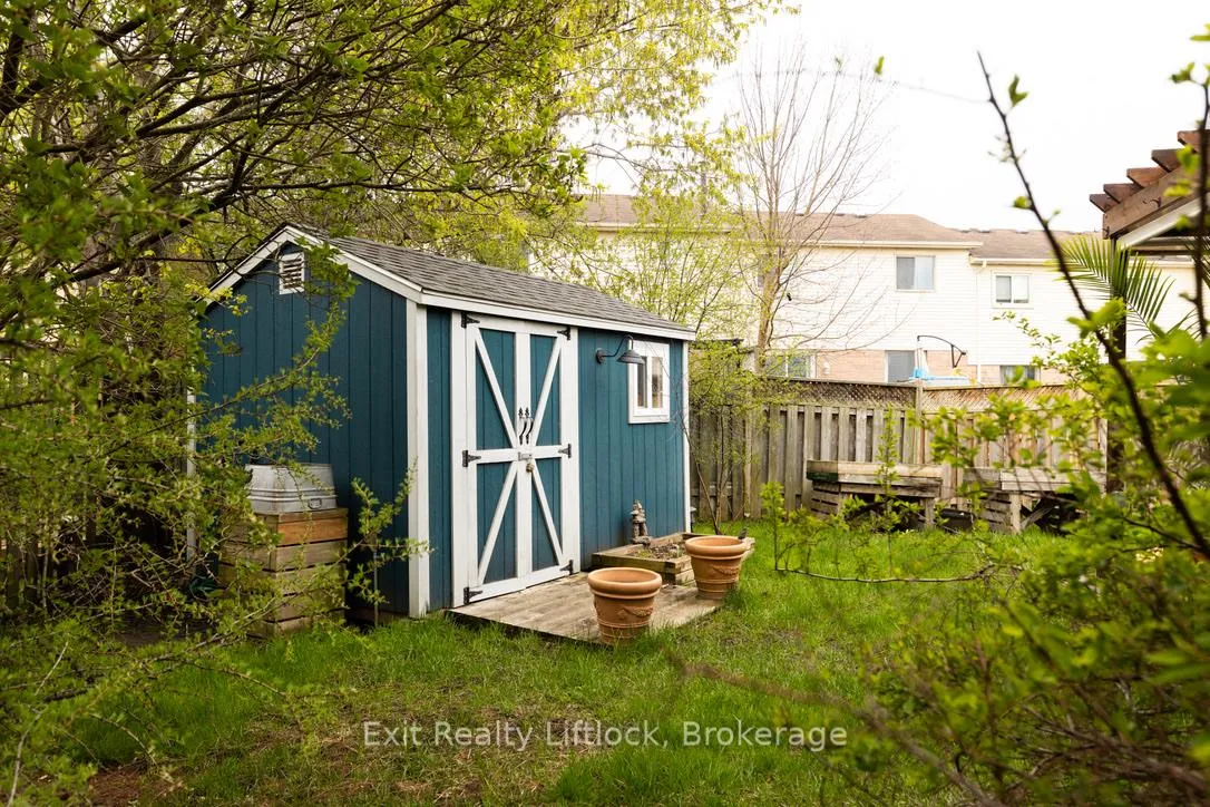 Photo 25 of 84 Hillhurst Crescent, Clarington, Courtice — HOMEH