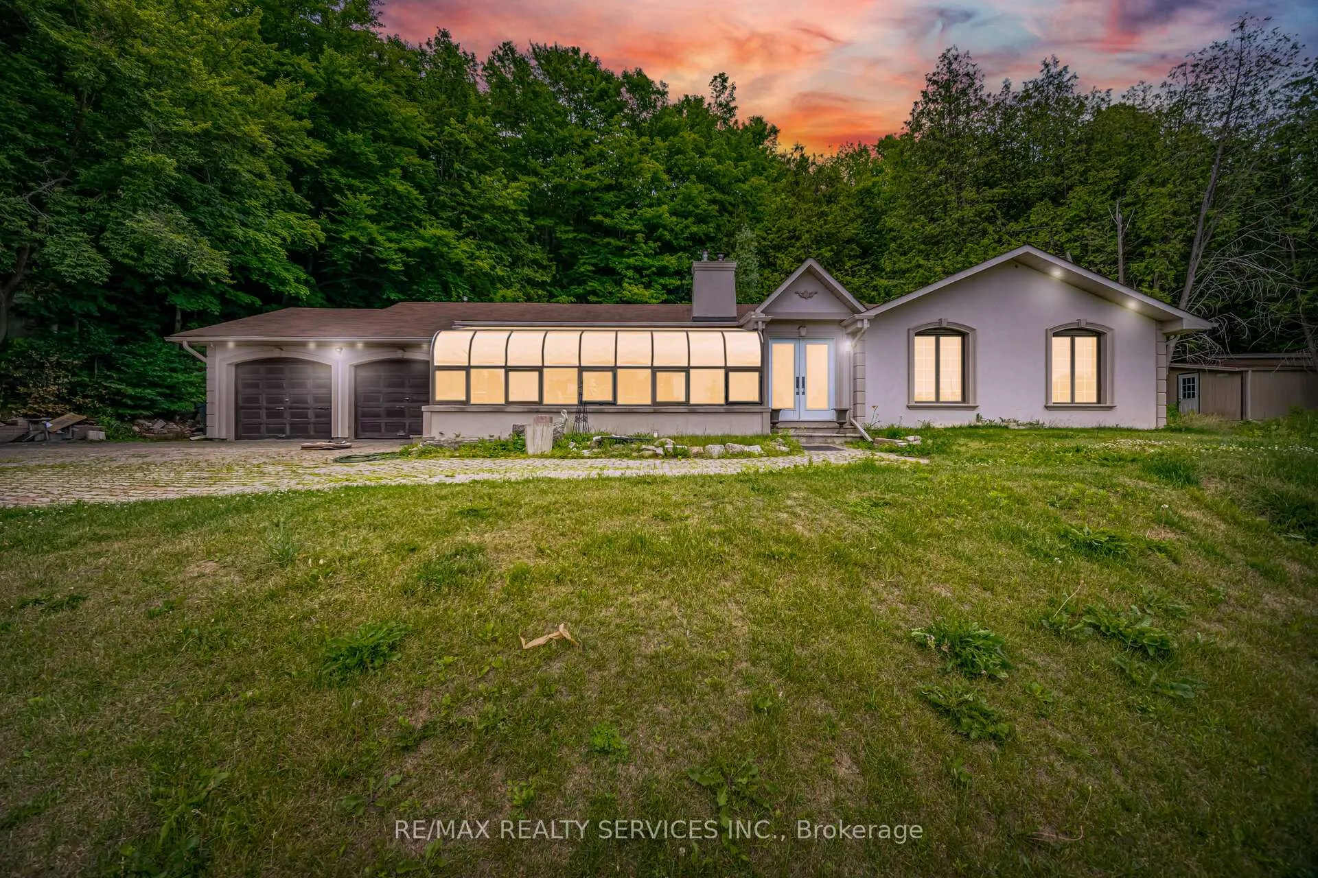 Photo 1 of 685 King Street, Caledon, Rural Caledon — HOMEH