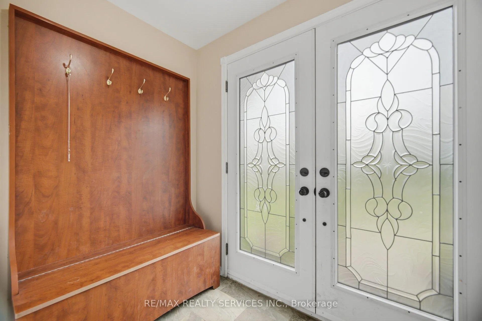 Photo 11 of 685 King Street, Caledon, Rural Caledon — HOMEH