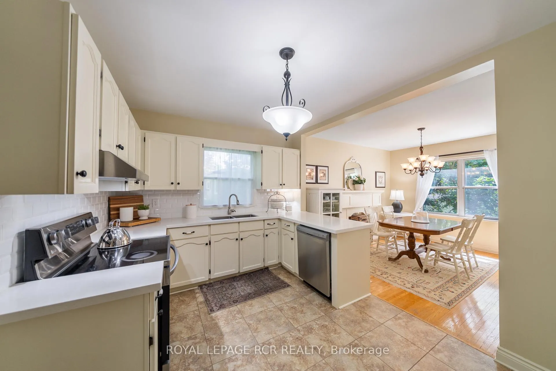 Photo 18 of 6995 Second Line W, Mississauga, Meadowvale Village — HOMEH