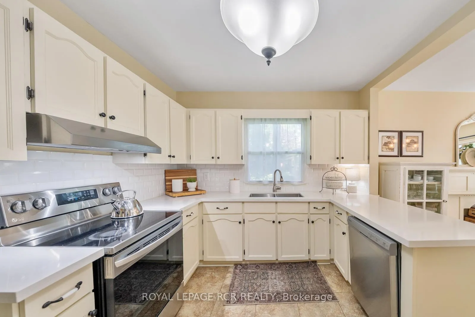 Photo 19 of 6995 Second Line W, Mississauga, Meadowvale Village — HOMEH