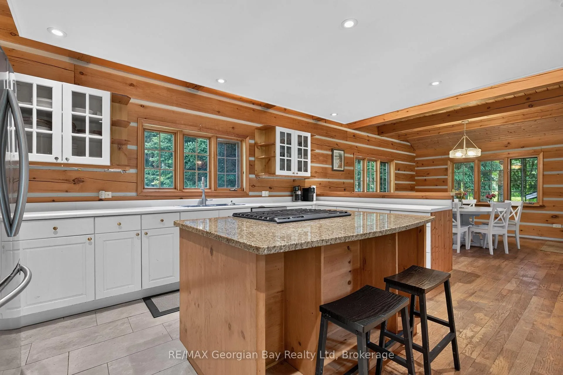 Photo 7 of 19 Kingfisher Crescent, Tiny, Rural Tiny — HOMEH