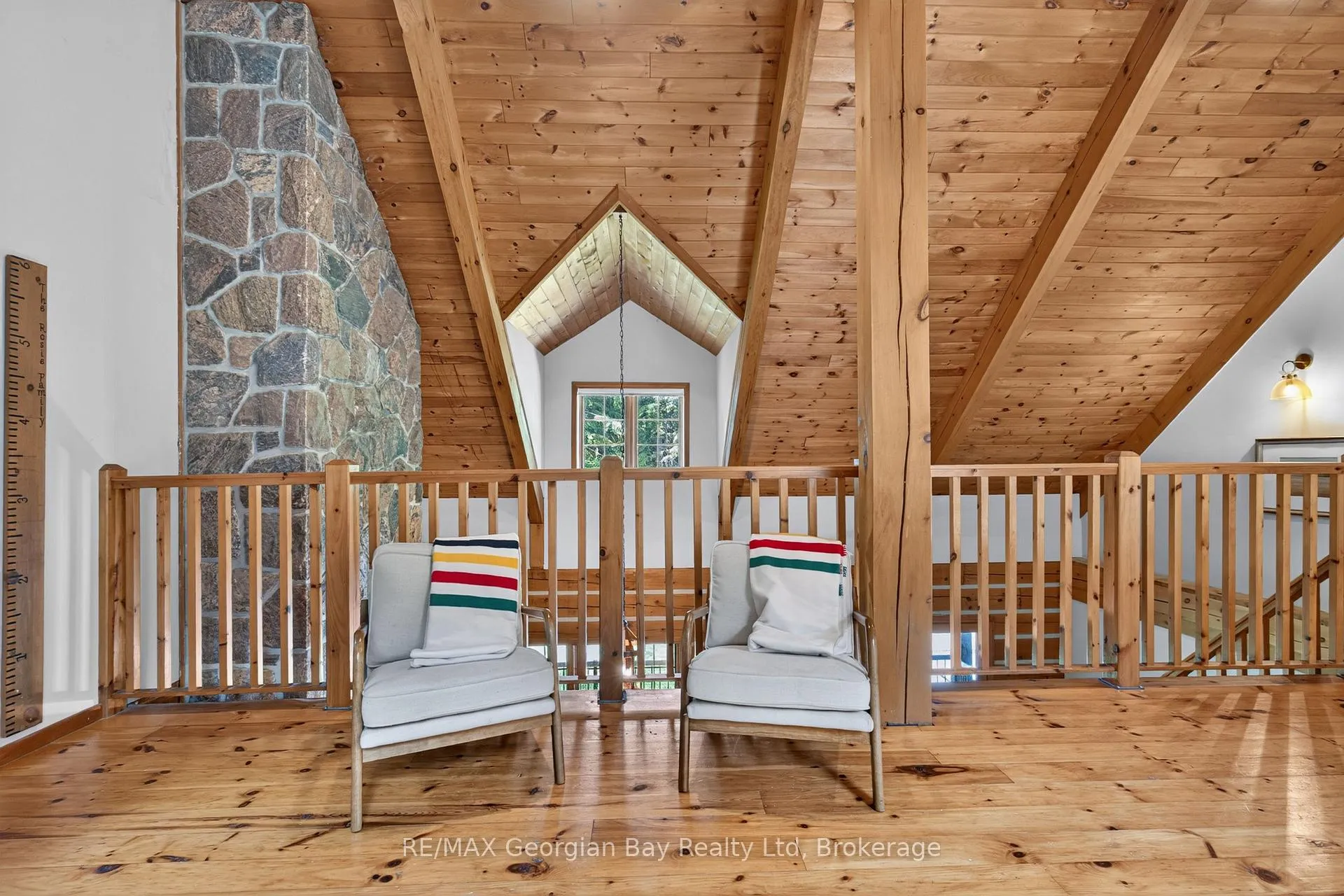 Photo 21 of 19 Kingfisher Crescent, Tiny, Rural Tiny — HOMEH