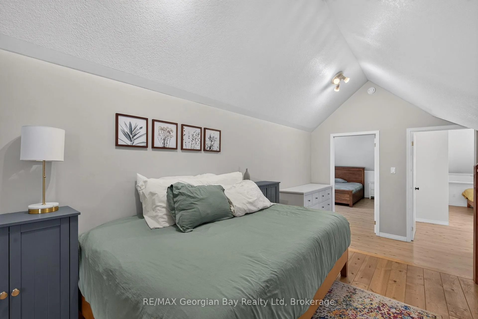 Photo 30 of 19 Kingfisher Crescent, Tiny, Rural Tiny — HOMEH