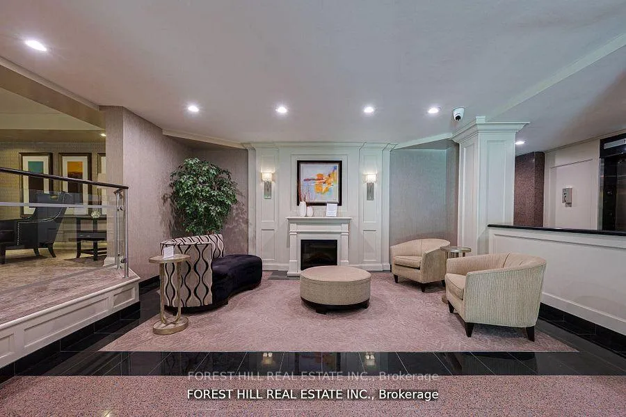Photo 2 of Unit 308, 7440 Bathurst Street, Vaughan, Brownridge — HOMEH