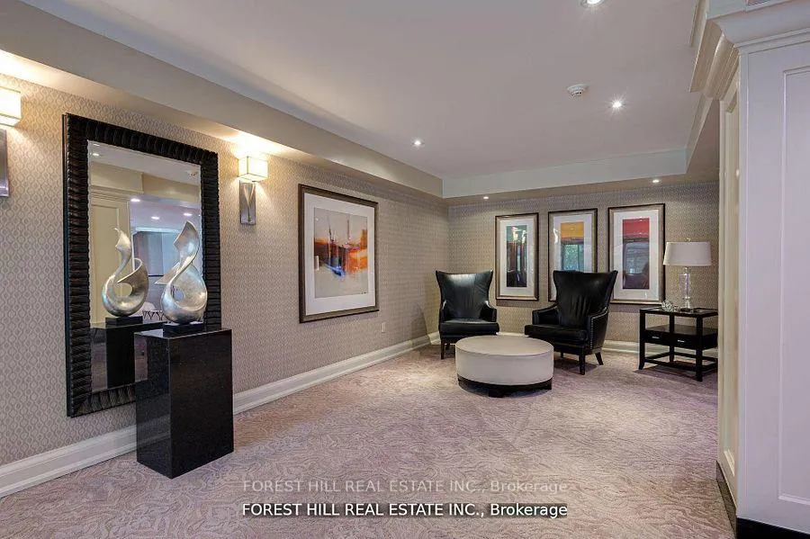 Photo 3 of Unit 308, 7440 Bathurst Street, Vaughan, Brownridge — HOMEH