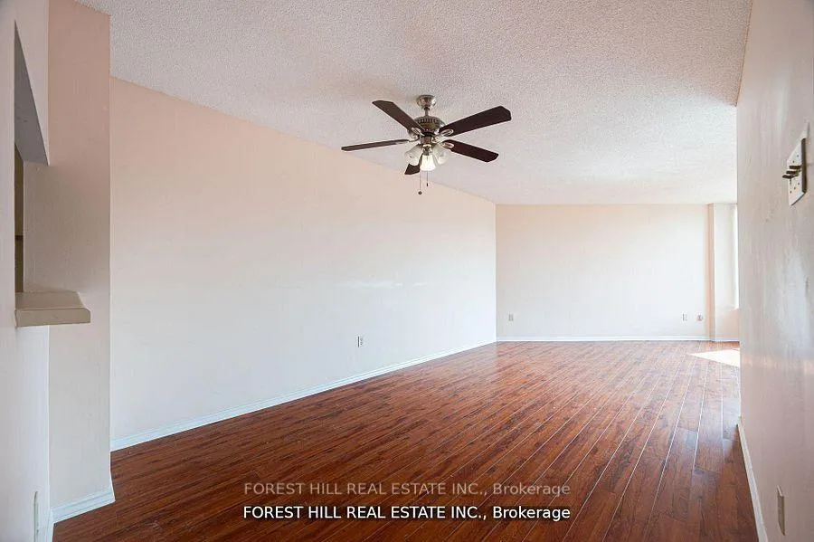 Photo 7 of Unit 308, 7440 Bathurst Street, Vaughan, Brownridge — HOMEH