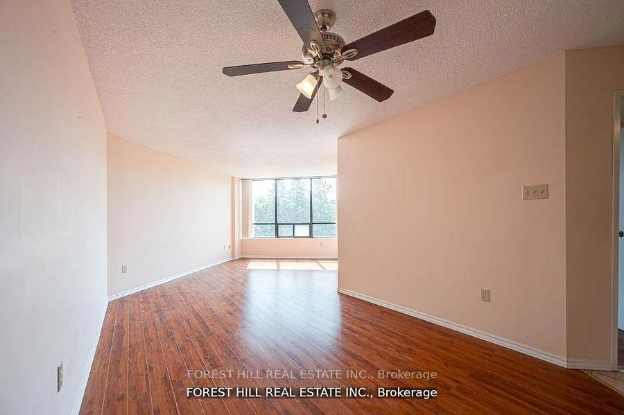 Photo 8 of Unit 308, 7440 Bathurst Street, Vaughan, Brownridge — HOMEH