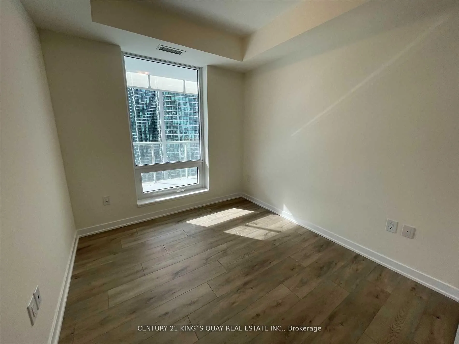Photo 12 of Unit 2702, 28 Freeland Street, Toronto, Waterfront Communities — HOMEH