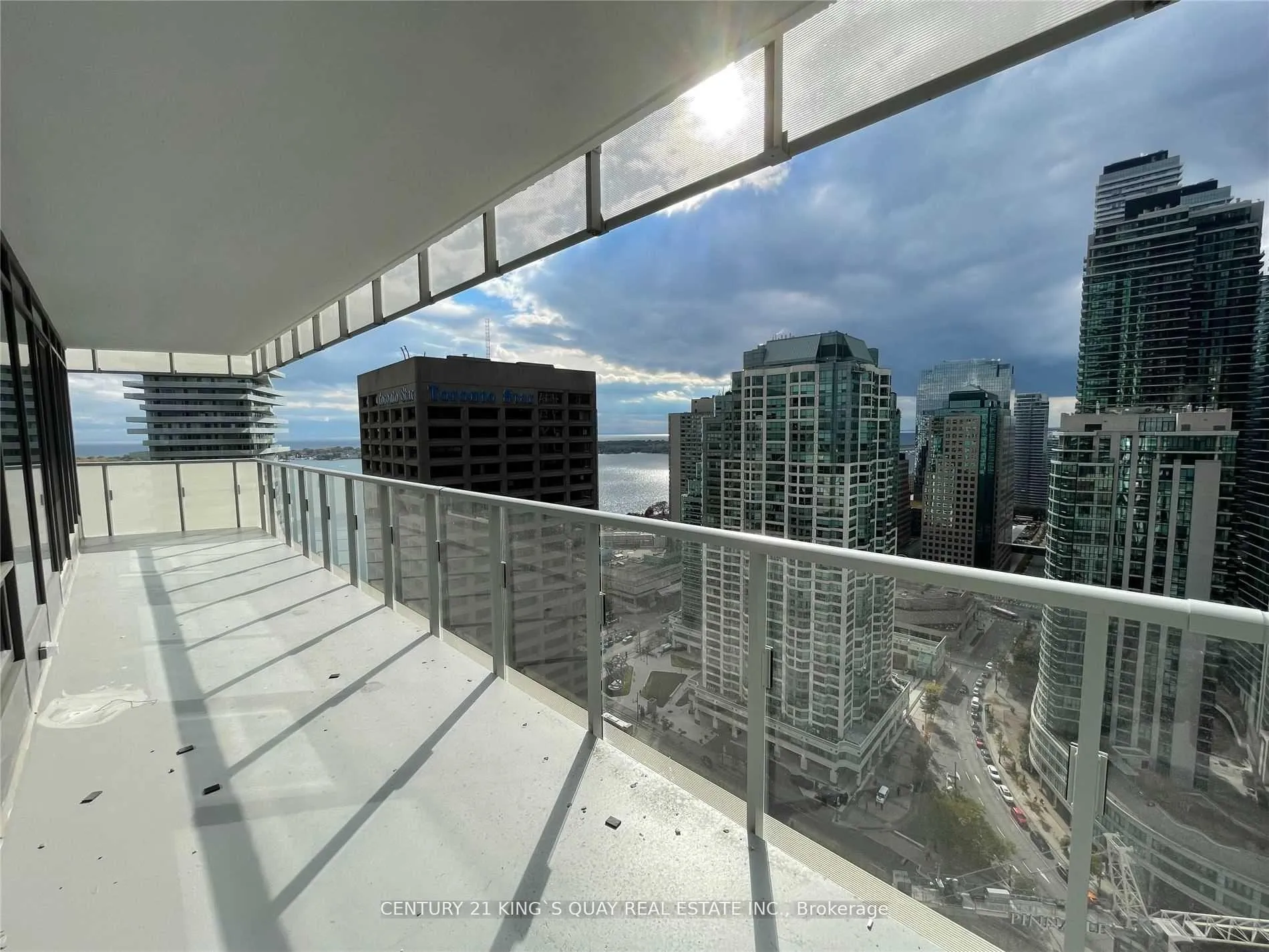 Photo 17 of Unit 2702, 28 Freeland Street, Toronto, Waterfront Communities — HOMEH