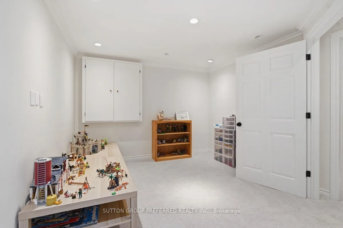 Photo 34 of 111 Lobo Lane, Middlesex Centre, Lobo Village — HOMEH