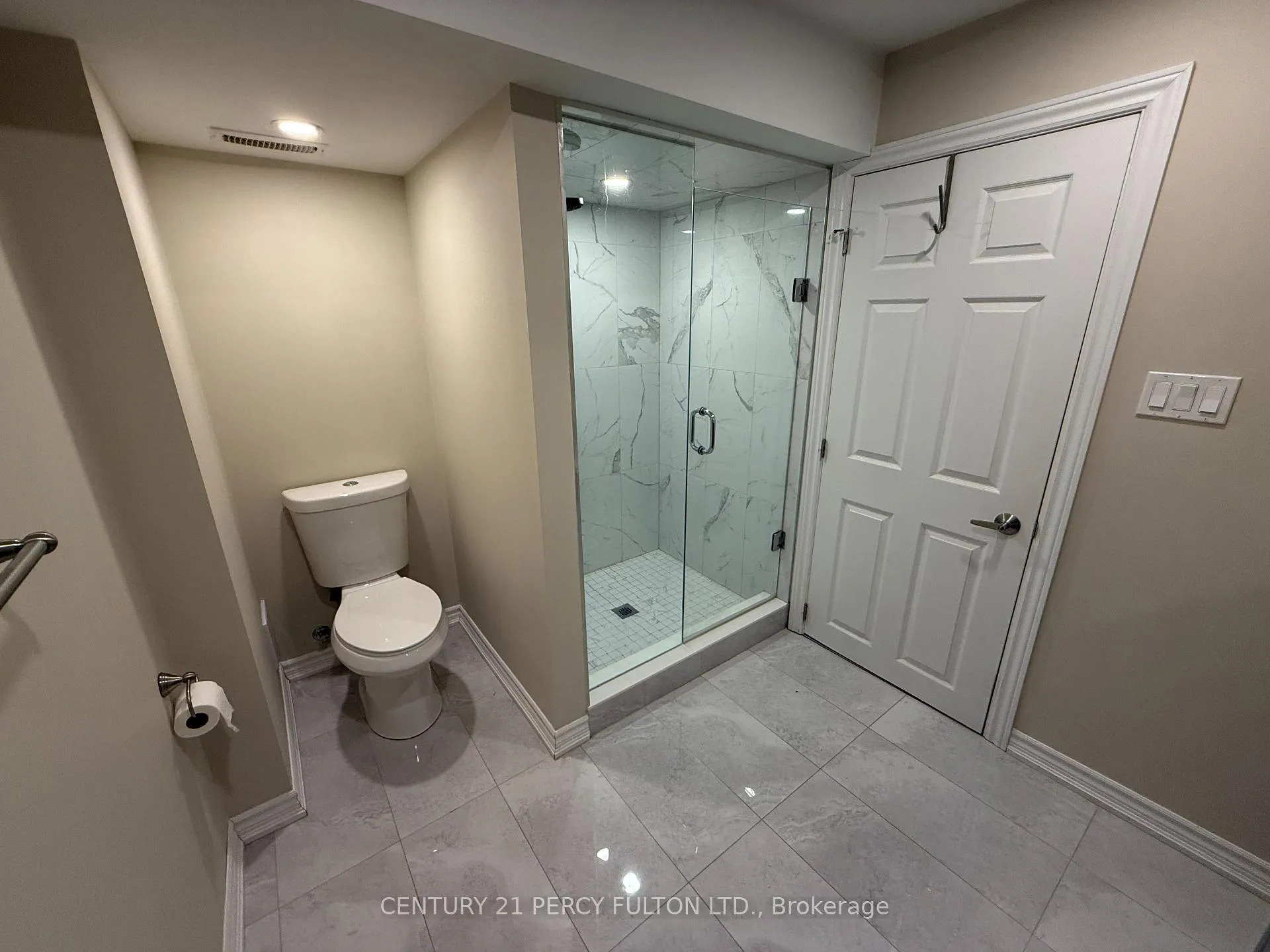 Photo 7 of 7 Redmond Drive, Ajax, Central — HOMEH