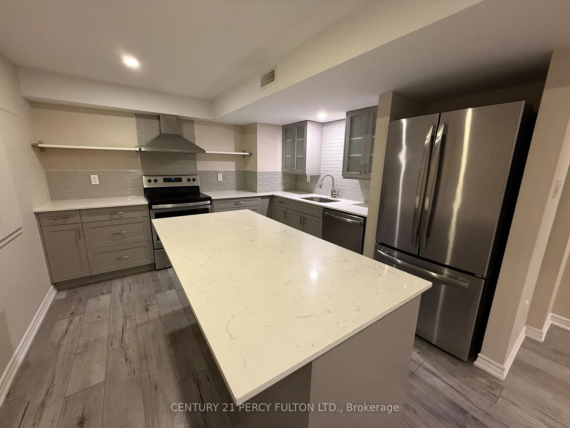 Photo 1 of 7 Redmond Drive, Ajax, Central — HOMEH