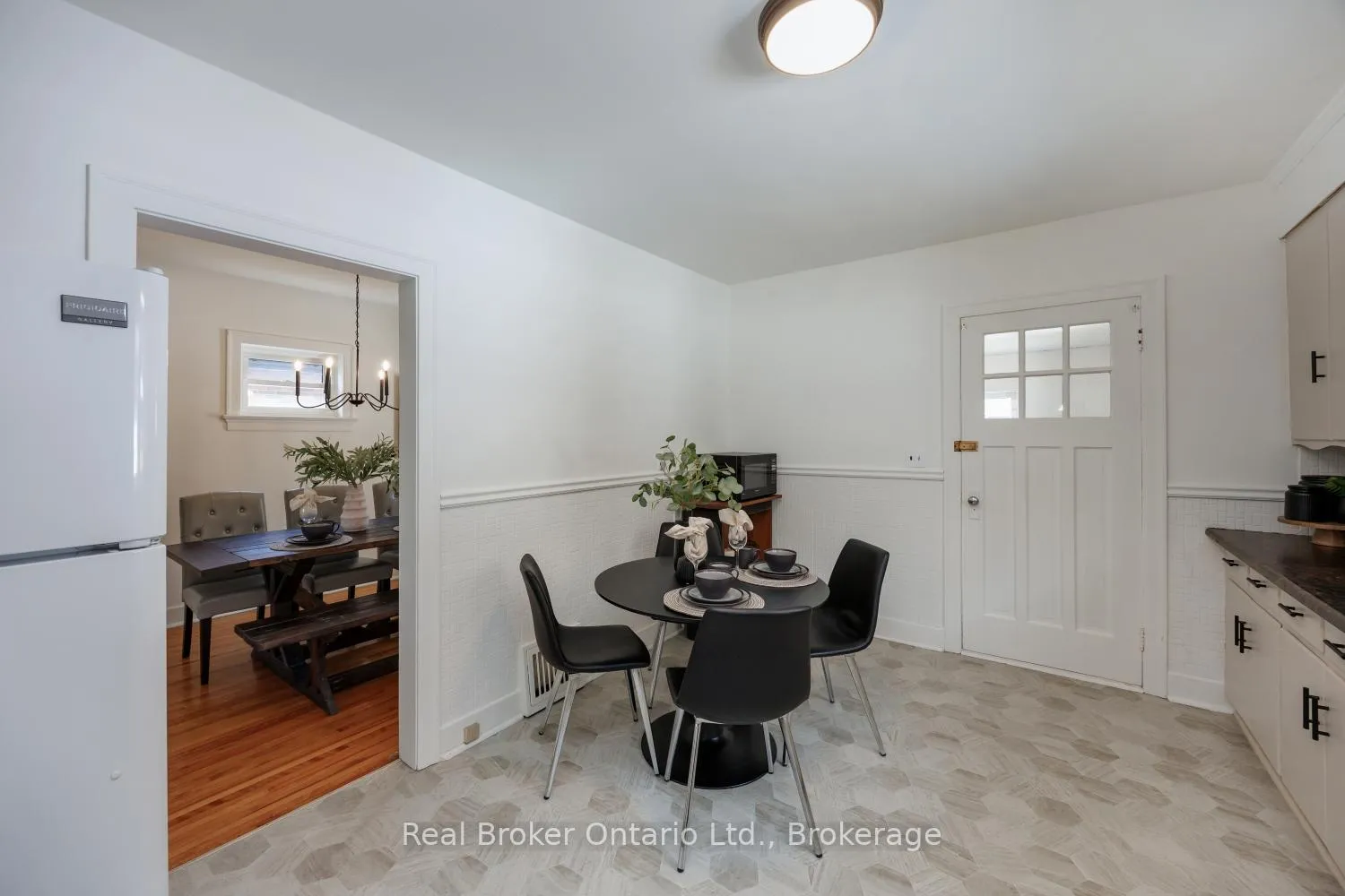 Photo 14 of 248 Mitchell Avenue, Oshawa, Central — HOMEH
