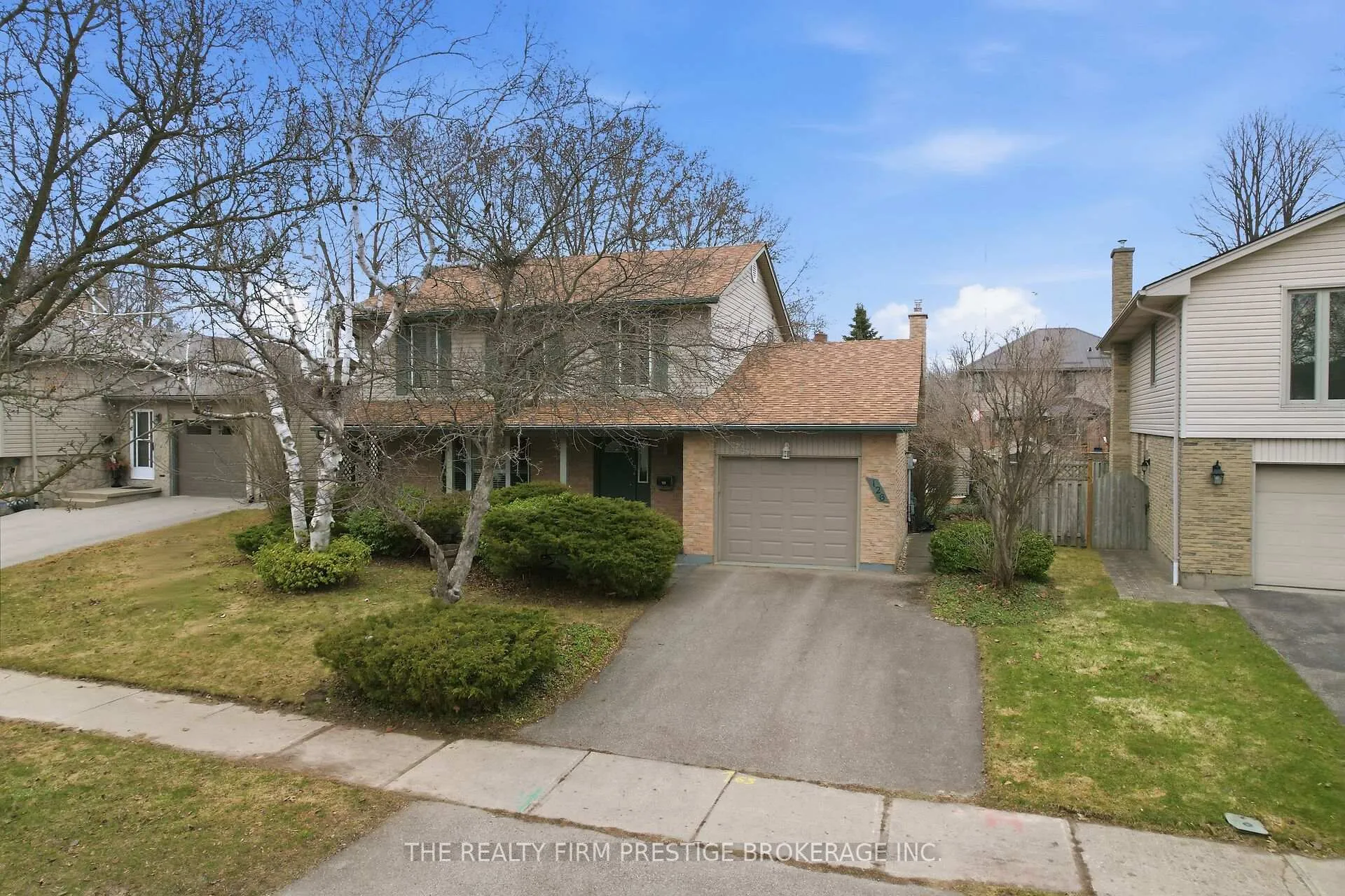 Front of 126 Gardenvale Crescent