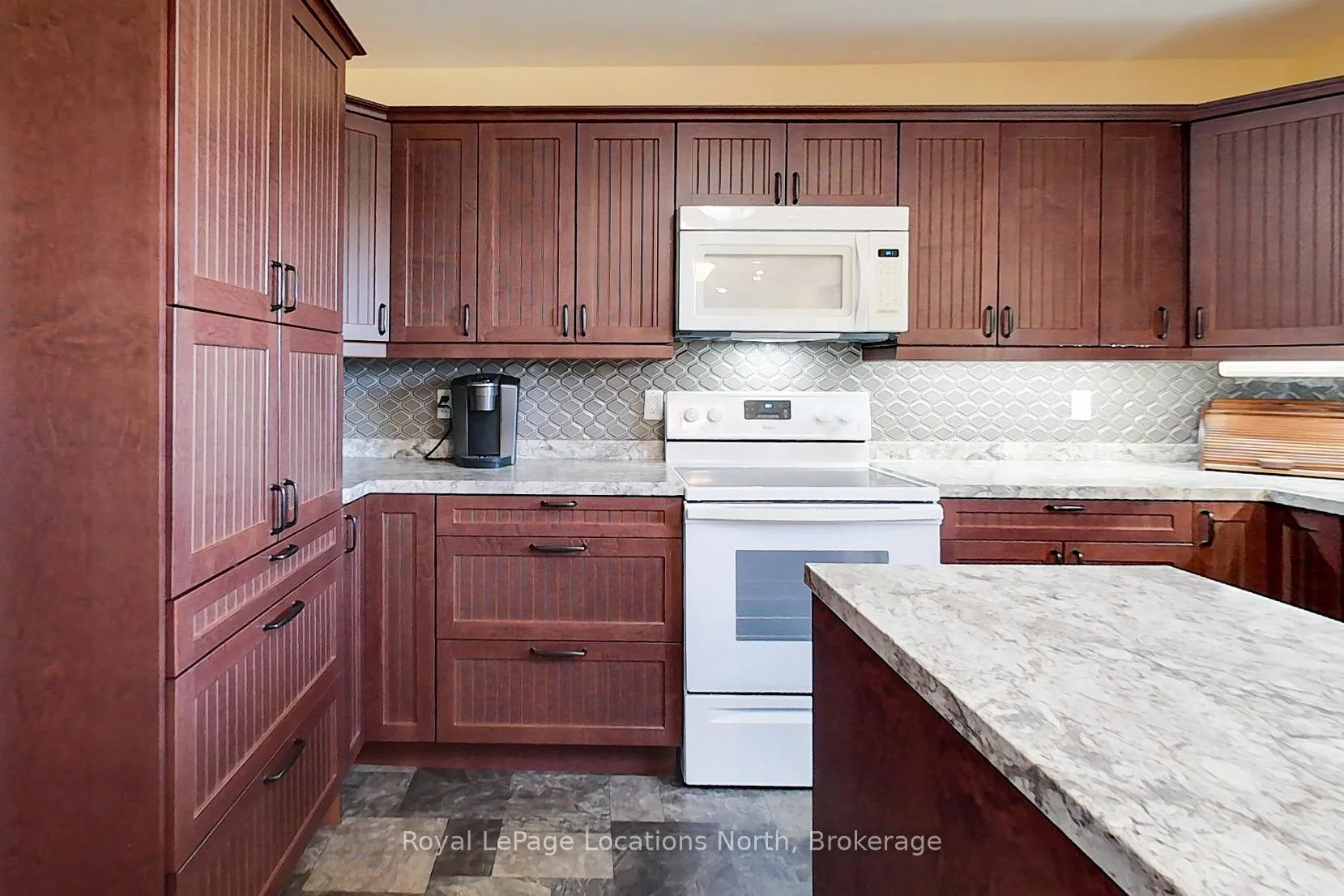 Photo 16 of 595 Ridge Road, Meaford — HOMEH