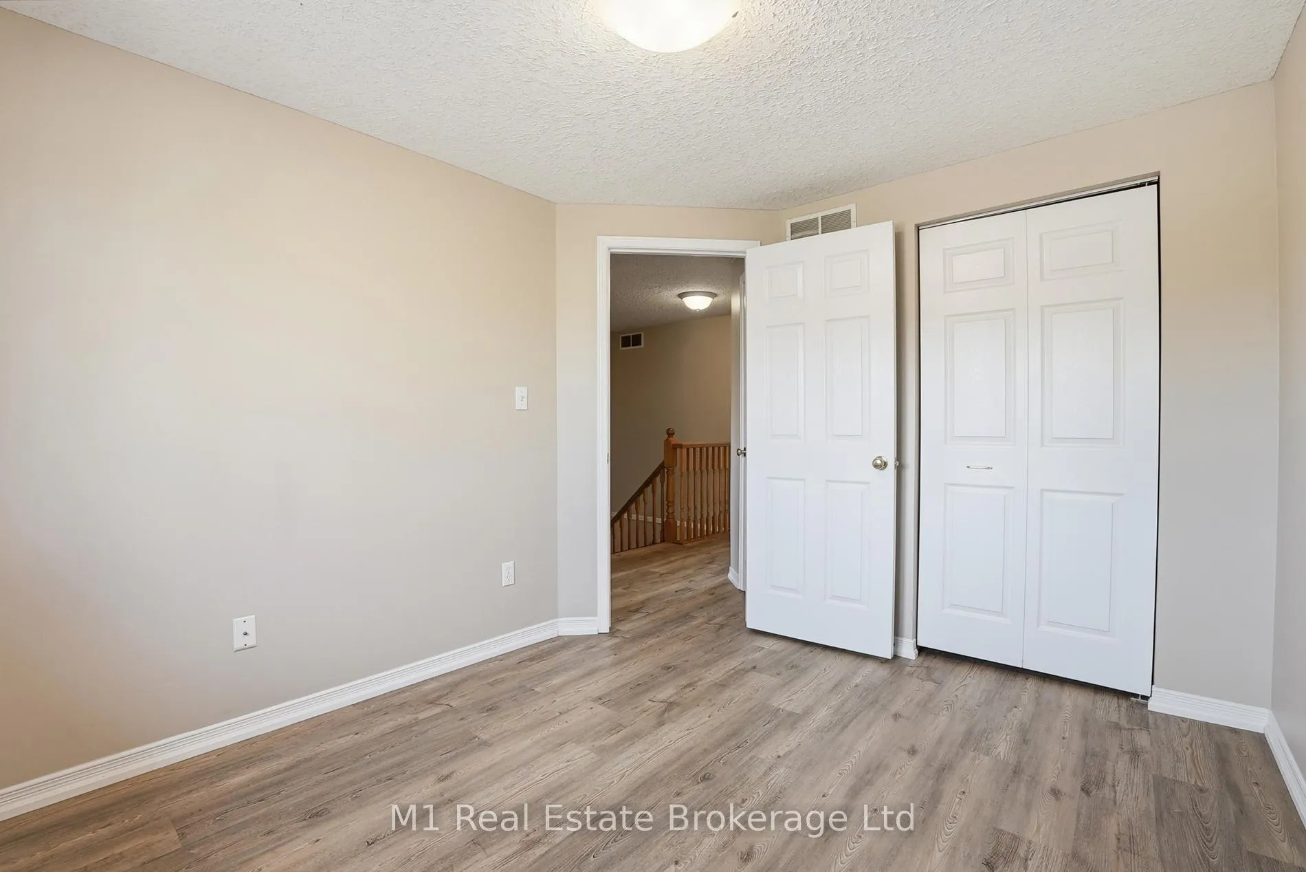 Photo 22 of 8 Ralston Drive, Guelph, Grange Road — HOMEH