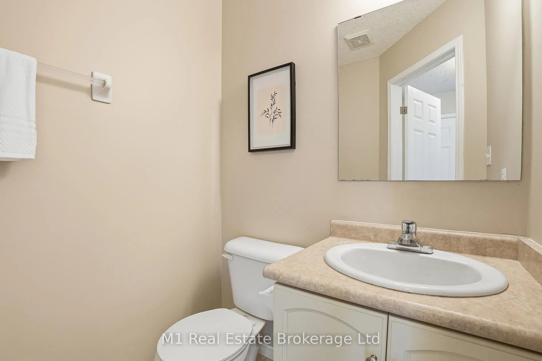 Photo 23 of 8 Ralston Drive, Guelph, Grange Road — HOMEH