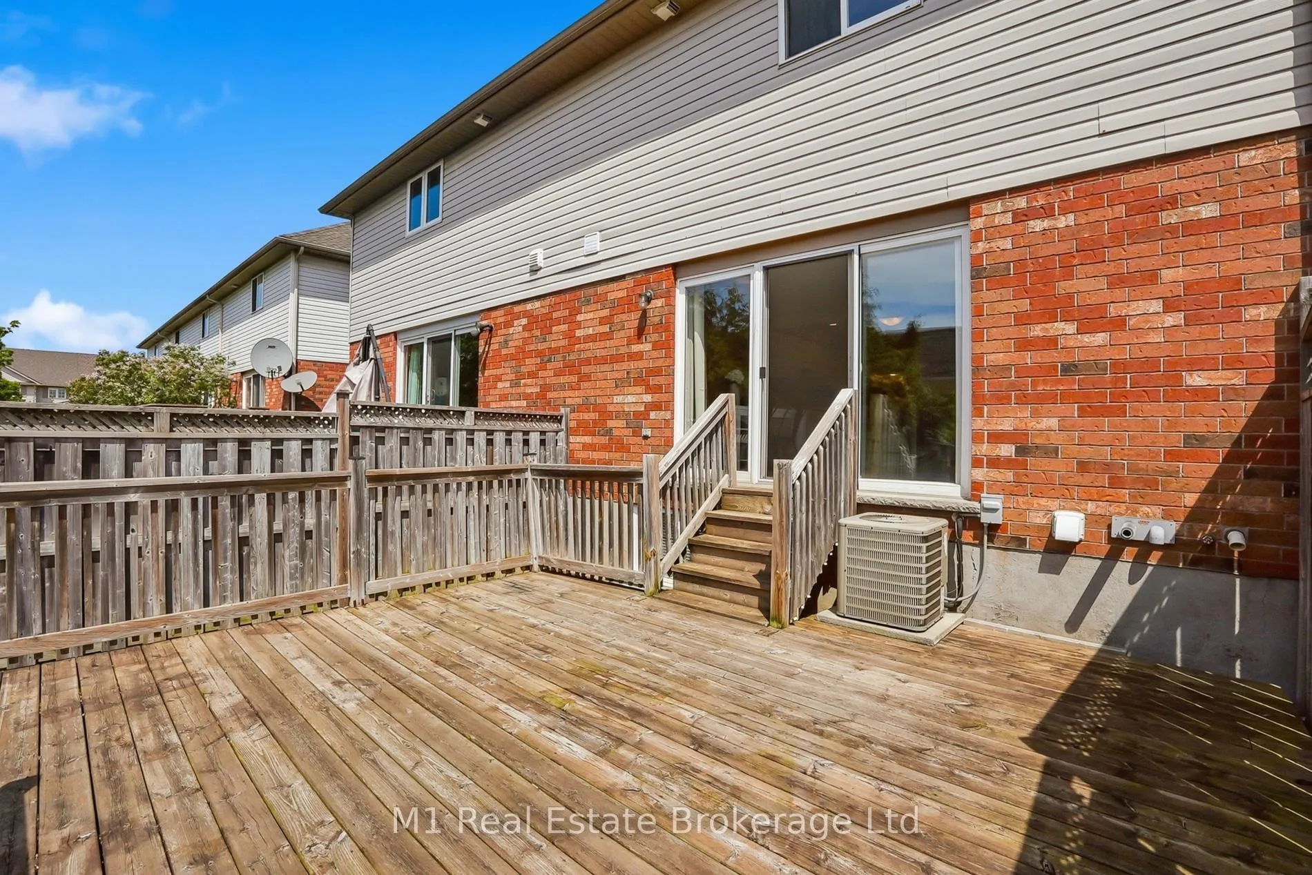 Photo 32 of 8 Ralston Drive, Guelph, Grange Road — HOMEH