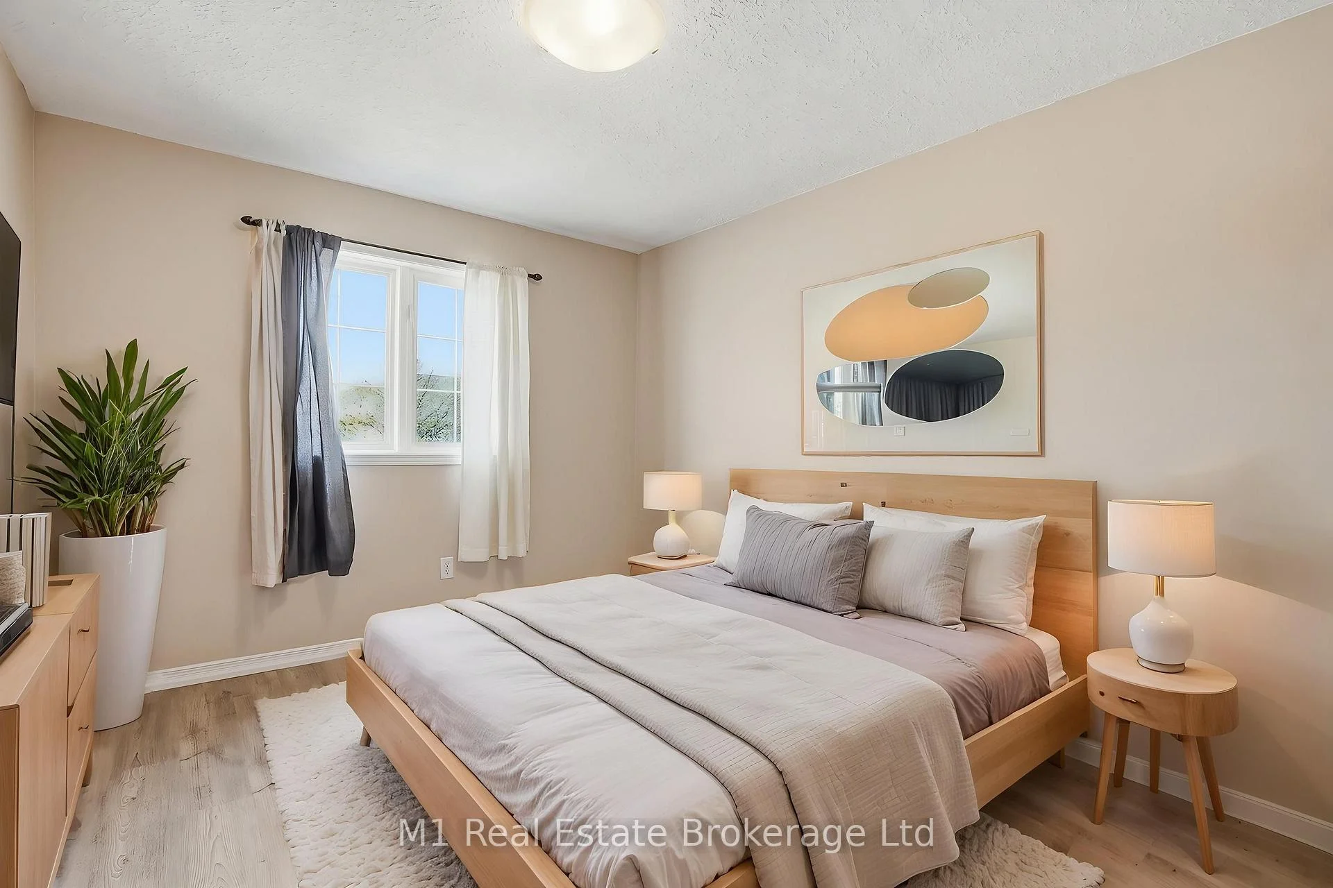 Photo 19 of 8 Ralston Drive, Guelph, Grange Road — HOMEH