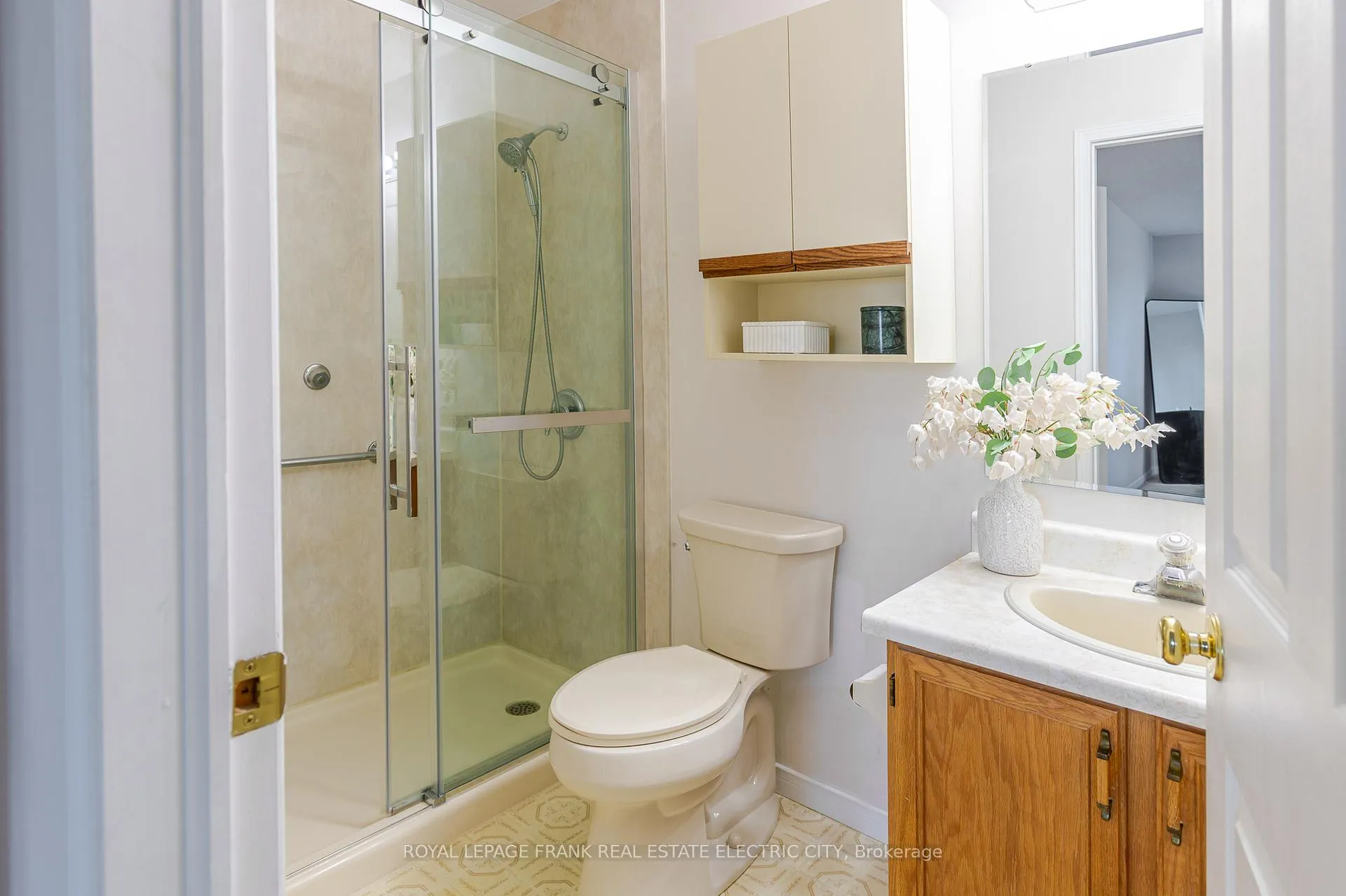 Photo 31 of Unit 30, 36 Champlain Crescent, Peterborough, Northcrest Ward 5 — HOMEH