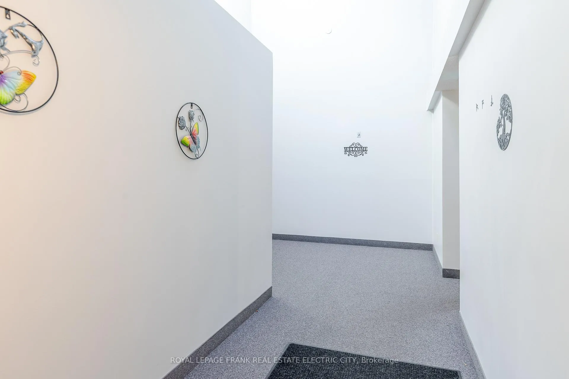 Photo 37 of Unit 30, 36 Champlain Crescent, Peterborough, Northcrest Ward 5 — HOMEH