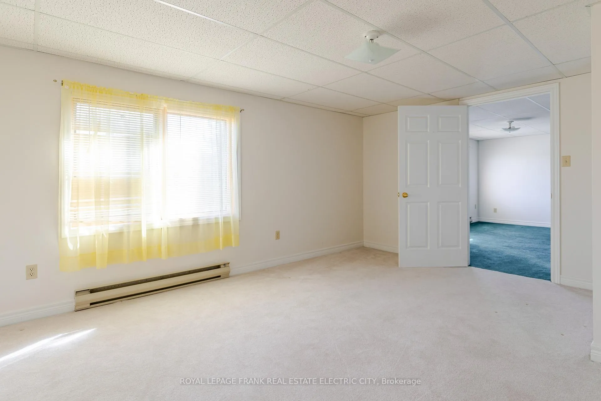 Photo 43 of Unit 30, 36 Champlain Crescent, Peterborough, Northcrest Ward 5 — HOMEH