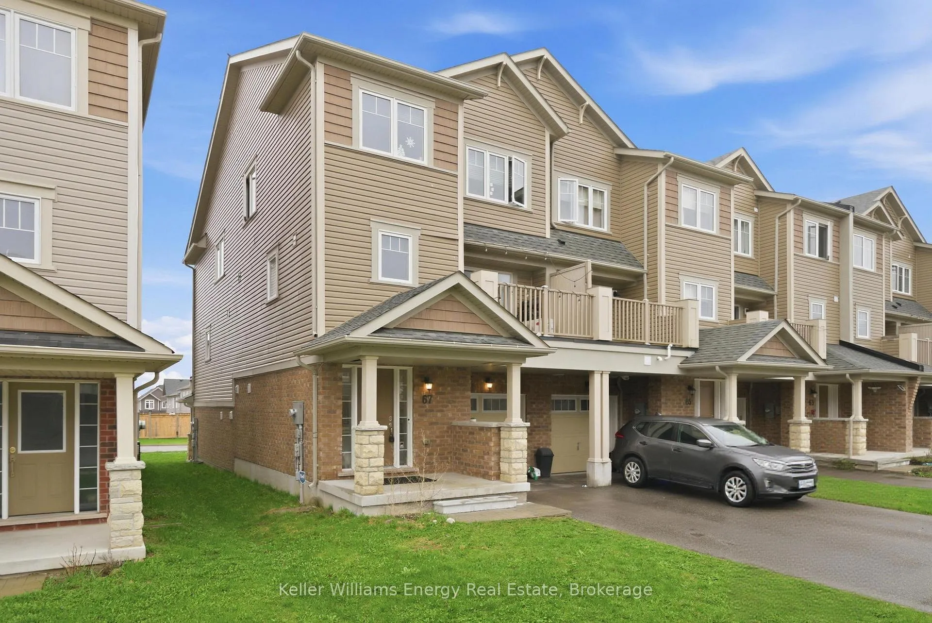 Photo 2 of 67 Tabaret Crescent, Oshawa, Windfields — HOMEH