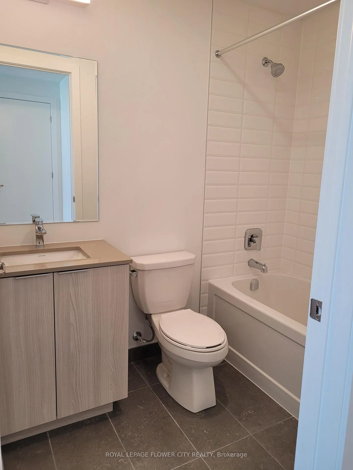 Photo 15 of Unit 712, 740 Whitlock Avenue, Milton, Cobban — HOMEH