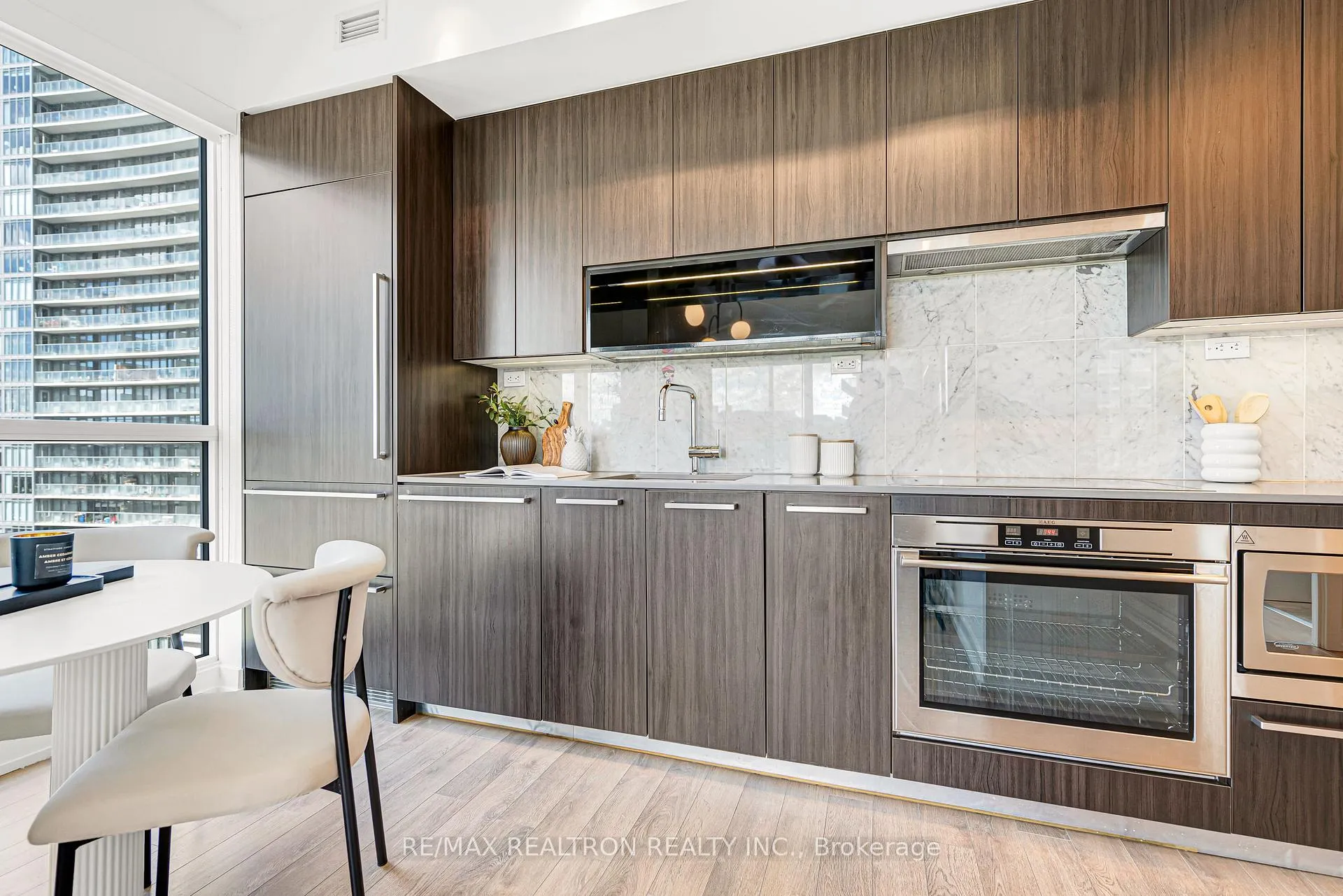 Photo 28 of Unit 703, 115 Mcmahon Drive, North York, Bayview Village — HOMEH