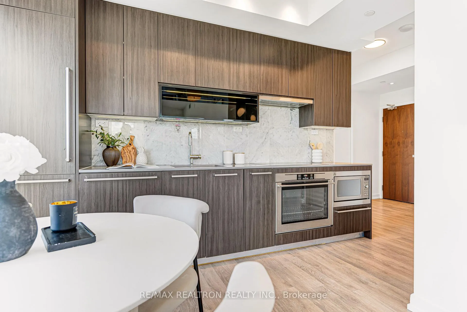 Photo 29 of Unit 703, 115 Mcmahon Drive, North York, Bayview Village — HOMEH