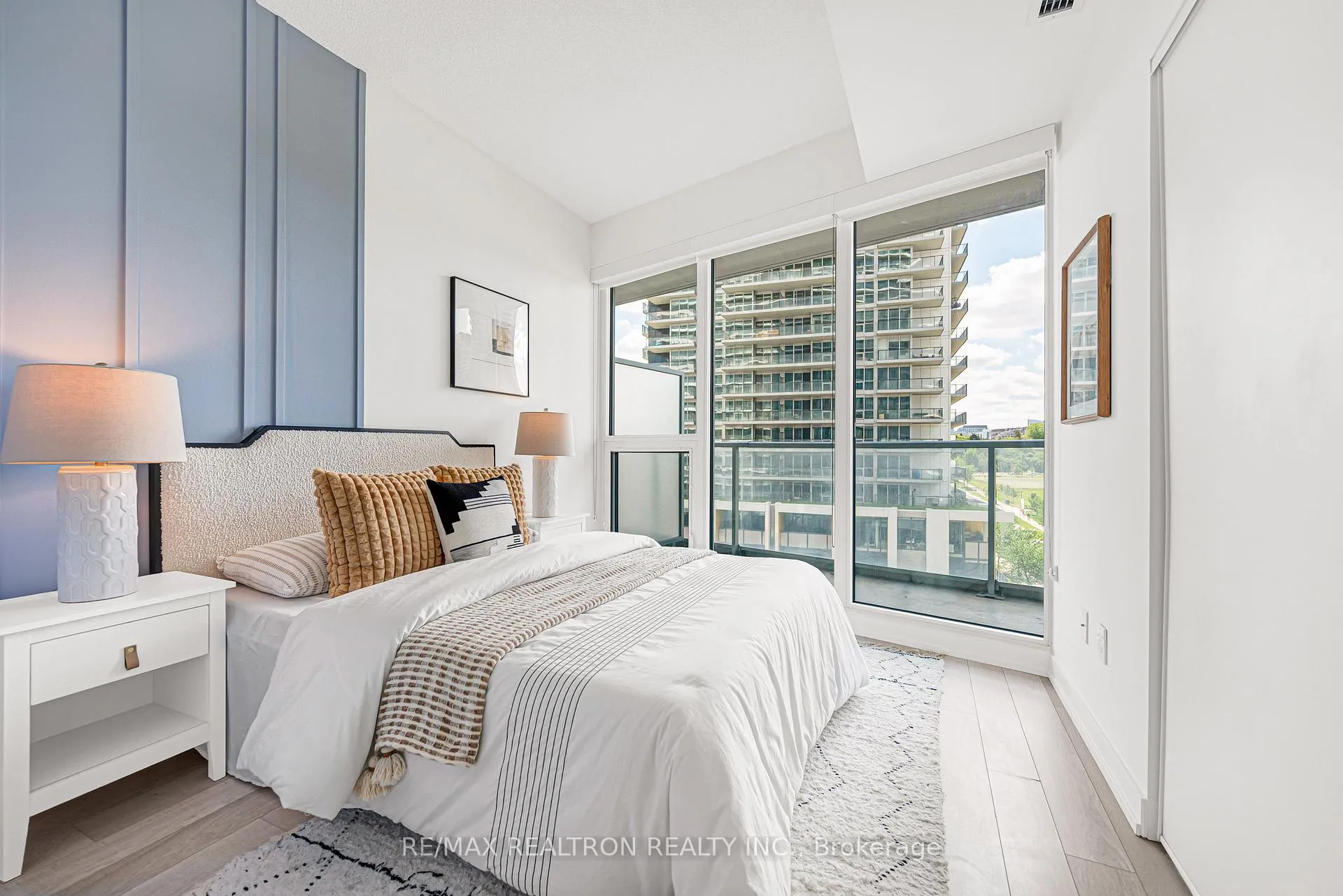 Photo 31 of Unit 703, 115 Mcmahon Drive, North York, Bayview Village — HOMEH