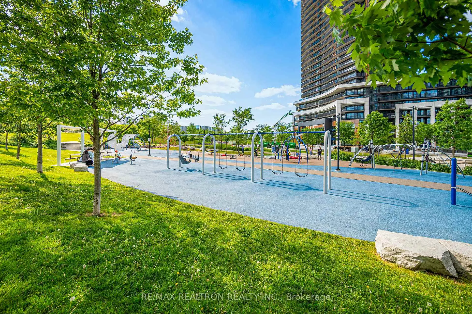 Photo 46 of Unit 703, 115 Mcmahon Drive, North York, Bayview Village — HOMEH