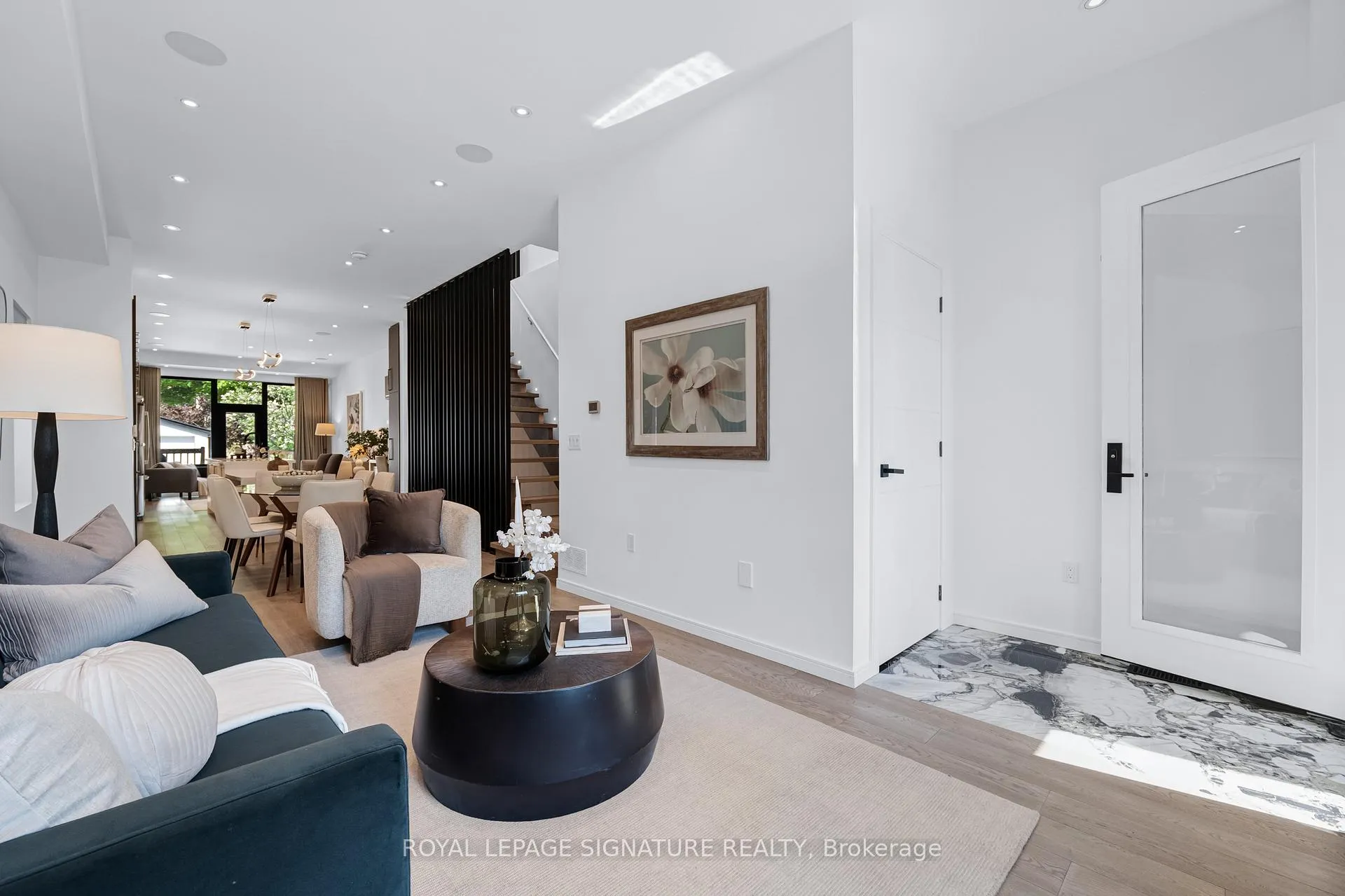 Photo 4 of 39 Coleridge Avenue, Toronto, Woodbine-Lumsden — HOMEH