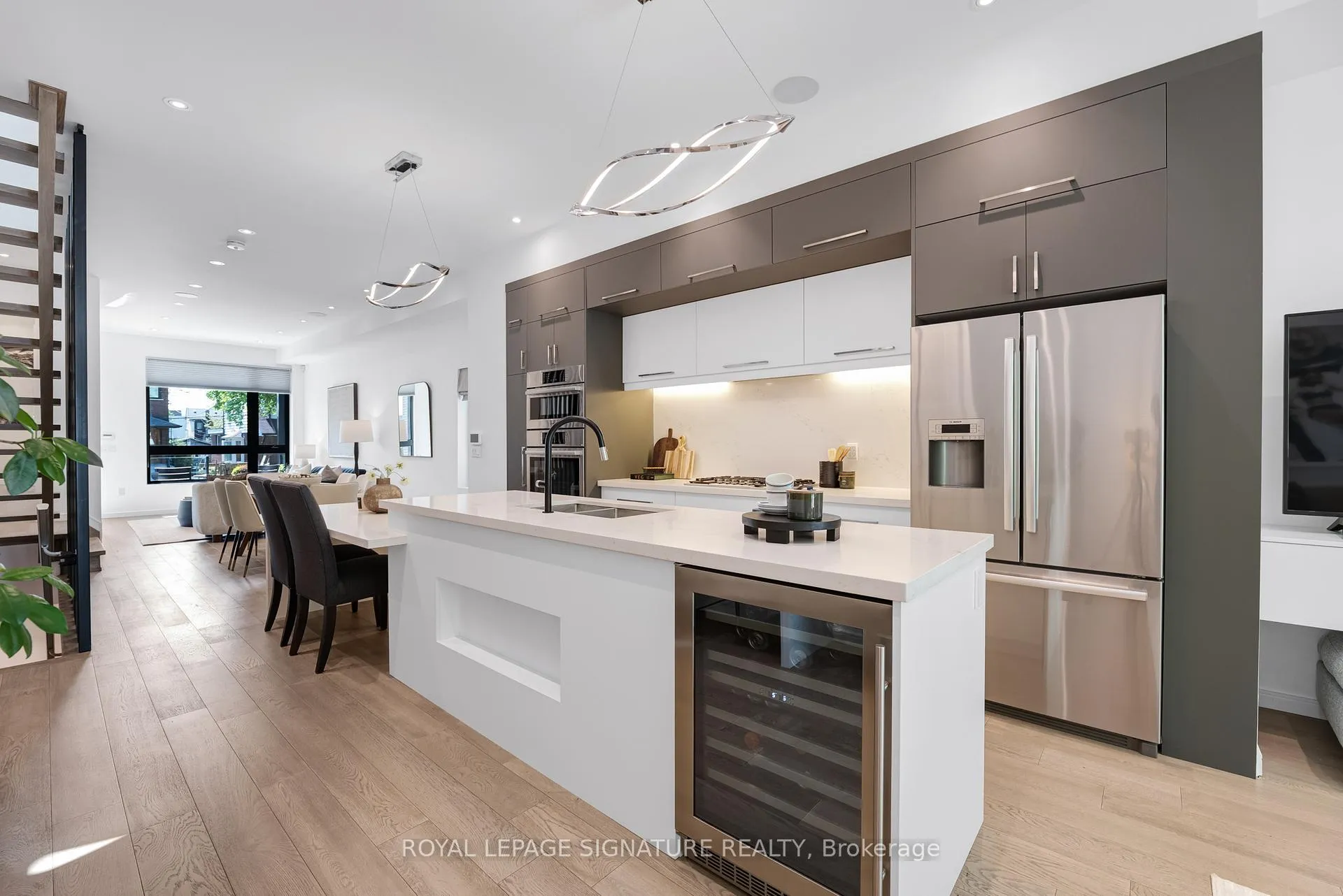 Photo 13 of 39 Coleridge Avenue, Toronto, Woodbine-Lumsden — HOMEH