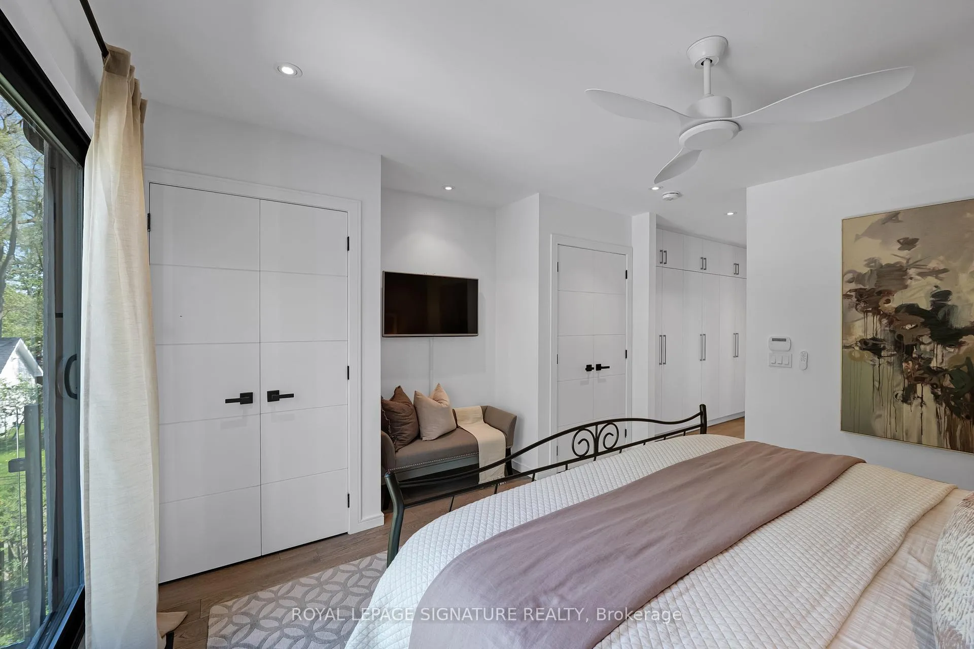Photo 23 of 39 Coleridge Avenue, Toronto, Woodbine-Lumsden — HOMEH