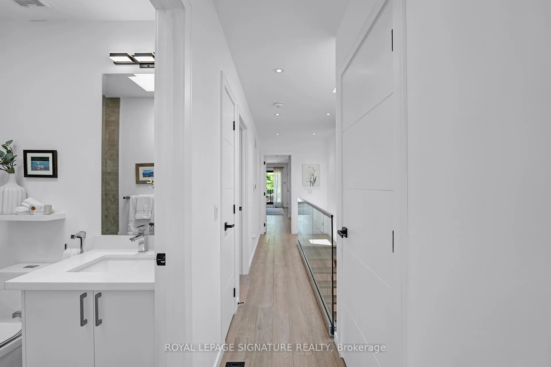 Photo 28 of 39 Coleridge Avenue, Toronto, Woodbine-Lumsden — HOMEH