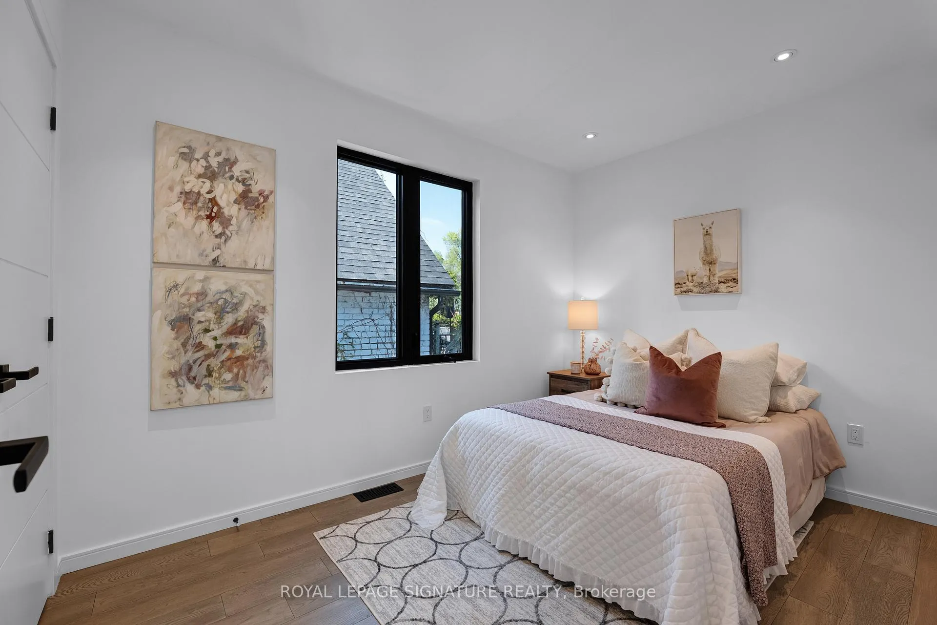 Photo 29 of 39 Coleridge Avenue, Toronto, Woodbine-Lumsden — HOMEH