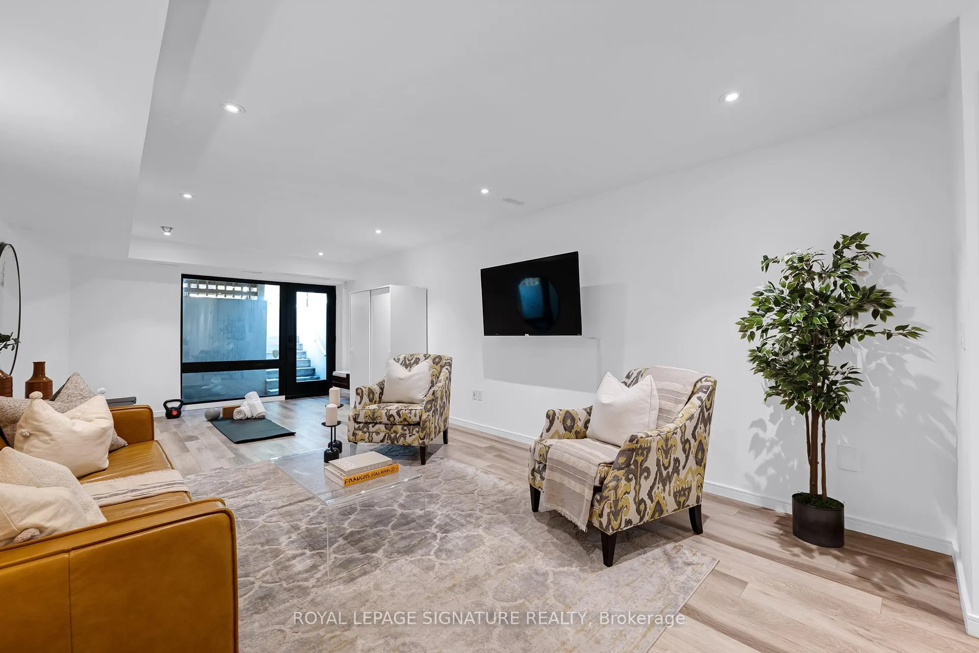 Photo 35 of 39 Coleridge Avenue, Toronto, Woodbine-Lumsden — HOMEH